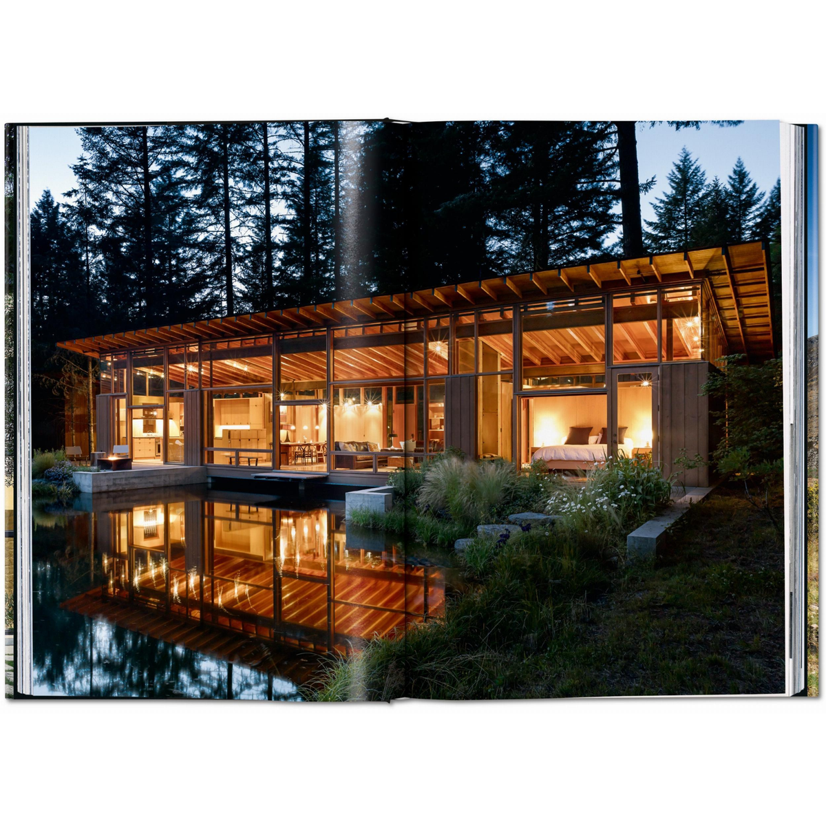 Interieurfoto uit het TASCHEN boek Homes for Our Time